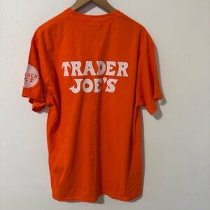 Trader Joe’s Short Sleeve Crew Tee Safety Orange Cotton Circle Logo-Large